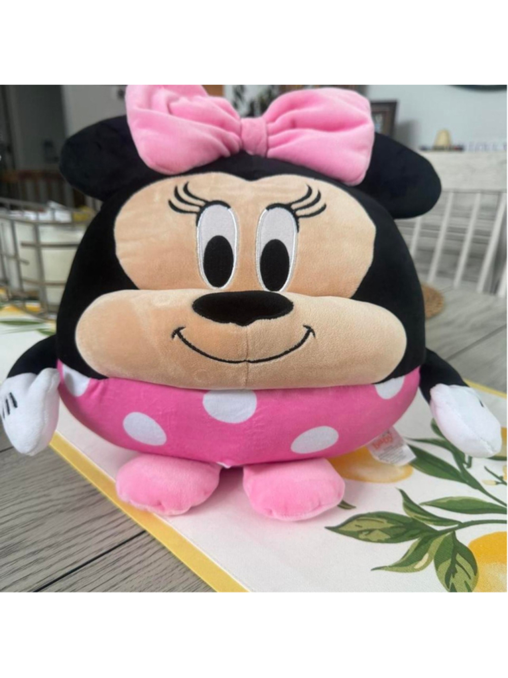 Disney Baby Minnie Mouse Cuddle Pals Round Plush EUC